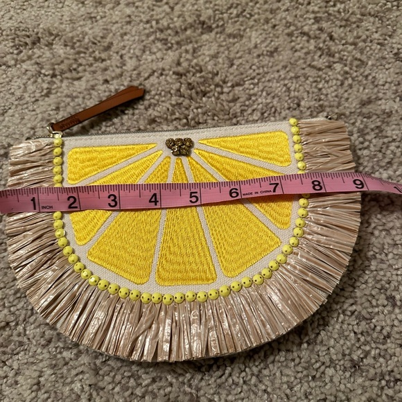 NWOT Stella & Dot Yellow Lemon Slice Canvas Pouch/Clutch/Purse. - Picture 2 of 5